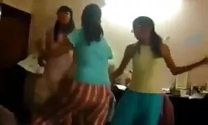 মেয়ে সমকামী, মেয়ে সমকামী চুদা চুদি ভিডিও গান