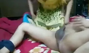 সুন্দরী বালিকা কামে দিশাহারা মহিলার আঁট বাংলাভাবিরচুদাচুদি ভিডিও