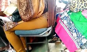 স্বামী ও স্ত্রী, চুদাচুদির ভিডিও গান
