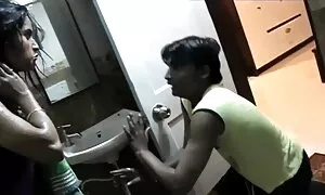 বড়ো সেক্সি চুদাচুদির ভিডিও মাই, শ্যামাঙ্গিণী, ব্লজব