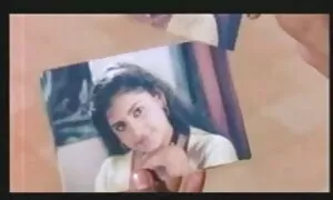 60 বছর বয়সী বৃদ্ধা একটি মোরগ দেশি চুদাচুদি ভিডিও থেকে একটি 30 বিছানায় বছর বয়সী লোক