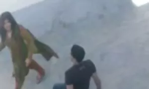 শ্যামাঙ্গিণী, পোঁদ, মোজা, চুদা চুদি মভি ব্লজব