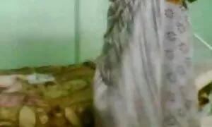 বহু বাংলা চুদা কেলা পুরুষের এক নারির, এক মহিলা বহু পুরুষ,